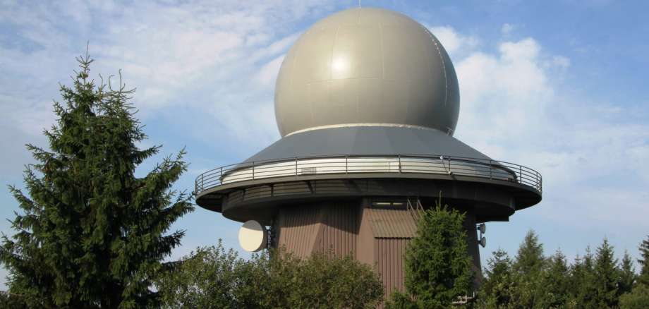 Militärische Radaranlage