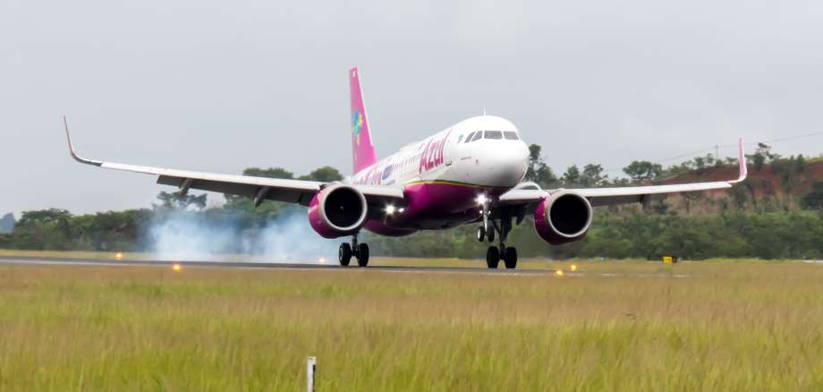 Flugzeug bei der Landung
