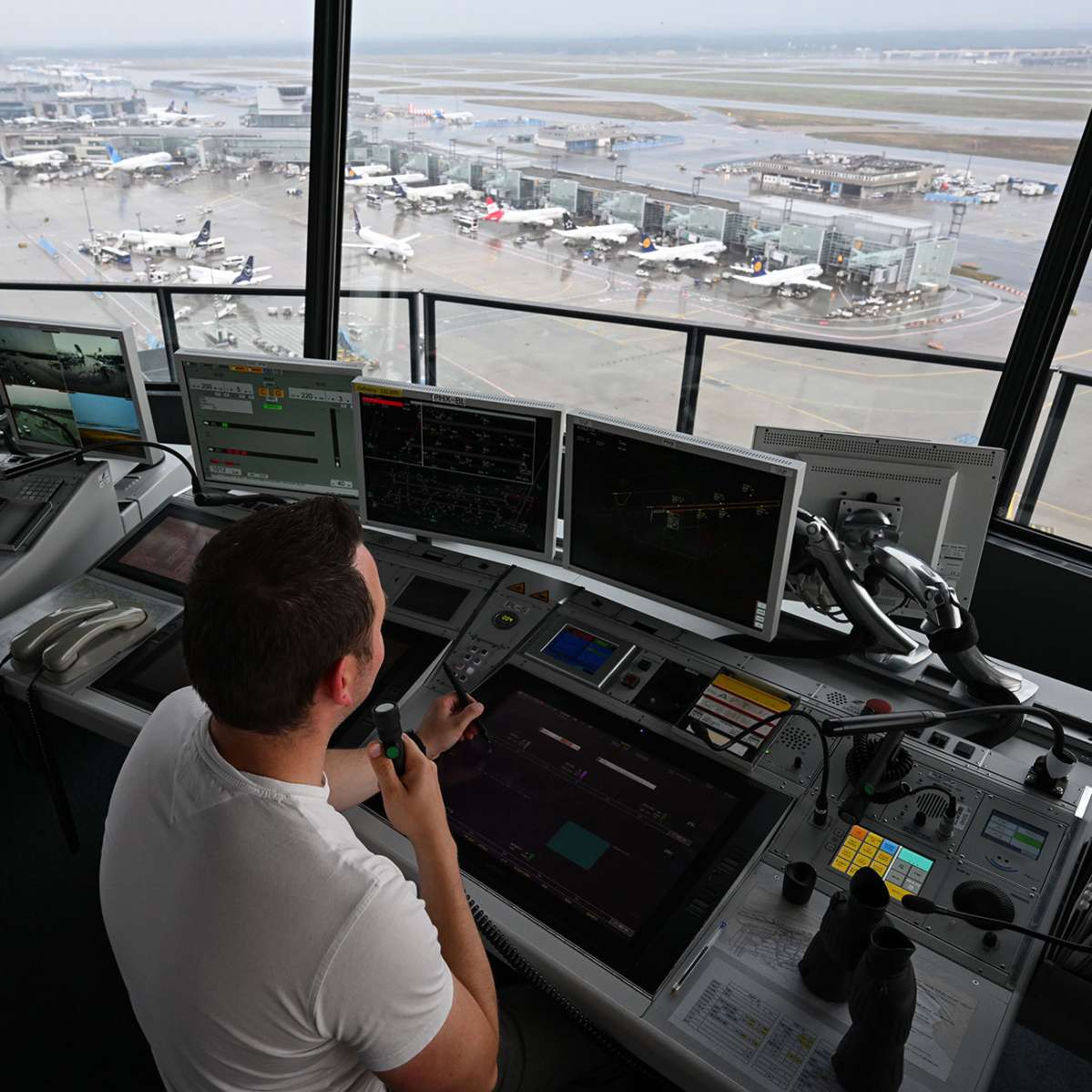 Fluglotse Tower Frankfurt