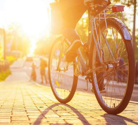 Person auf einem Fahrrad