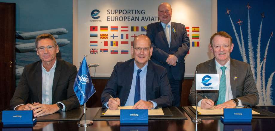 MAKAN Signing Ceremony MAKAN Signing Ceremony with Dirk Mahns, DFS COO, Arndt Schoenemann, CEO of DFS, and Eamonn Brennan Director General of EUROCONTROL.